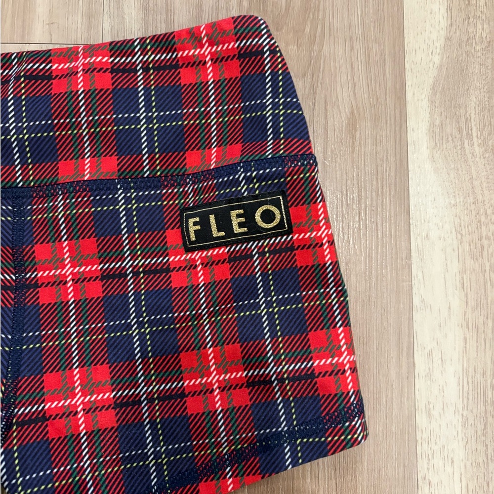 FLEO short